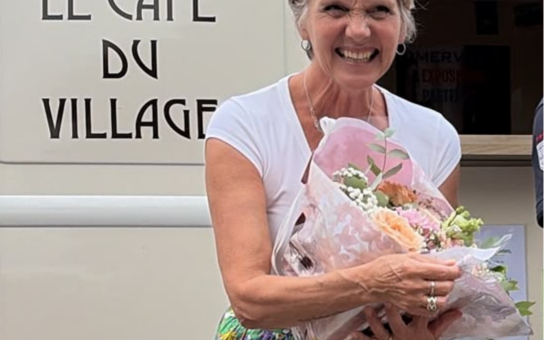 Merci à Laura, du Café du Village